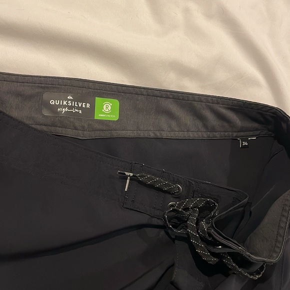 Quicksilver Board Shorts - Picture 2 of 5